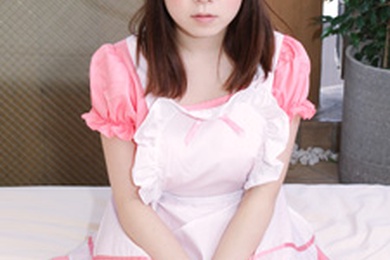 让你在女仆cosplay中做爱的萝莉大胸送生正妹 是河内山吗？