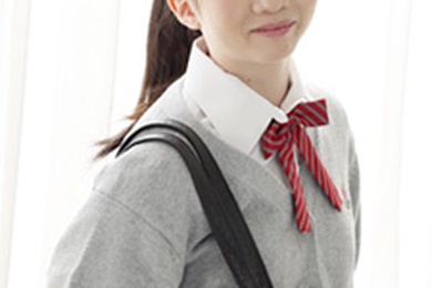 制服时代～第一次穿制服自慰～金子三枝
