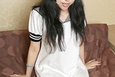 我训练了一个天真、缺乏经验的业余女孩。水树由香里